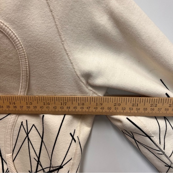 Lululemon scuba ghost nesting bird scribble full-zip hoodie size 8 - Picture 14 of 14